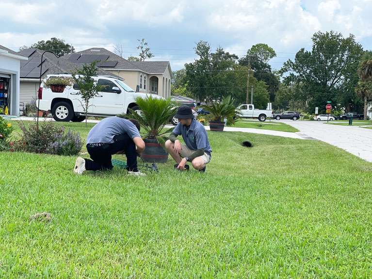 Photo of Wire 3 crew installing fiber optic internet